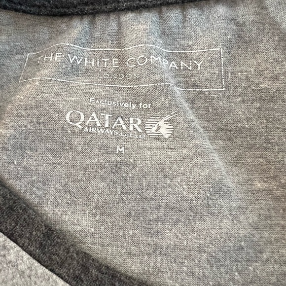 Men’s Medium The White Company London Long Sleeve Exclusively For QATAR AIRWAYS - Picture 4 of 9